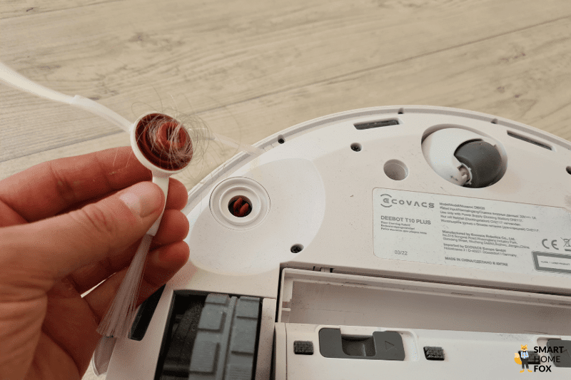 ecovacs deebot t10 poils animaux cheveux